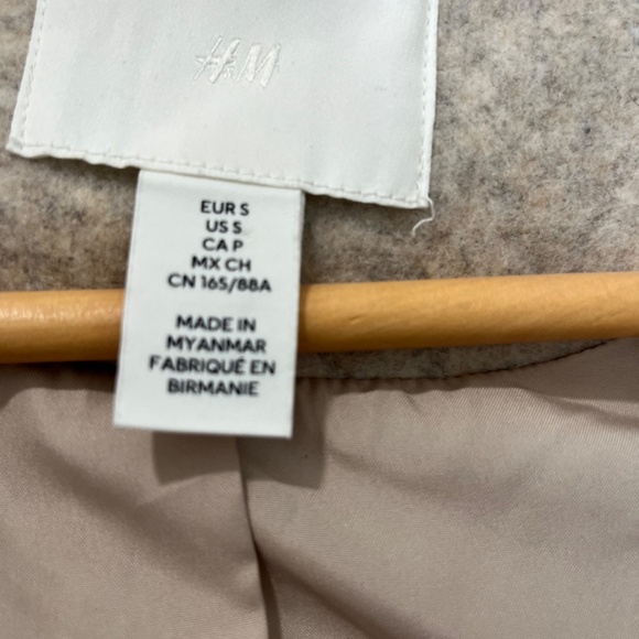 H&M DOUBLE-BREASTED COAT - Picture 2 of 7